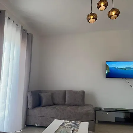 Electra & Apartment